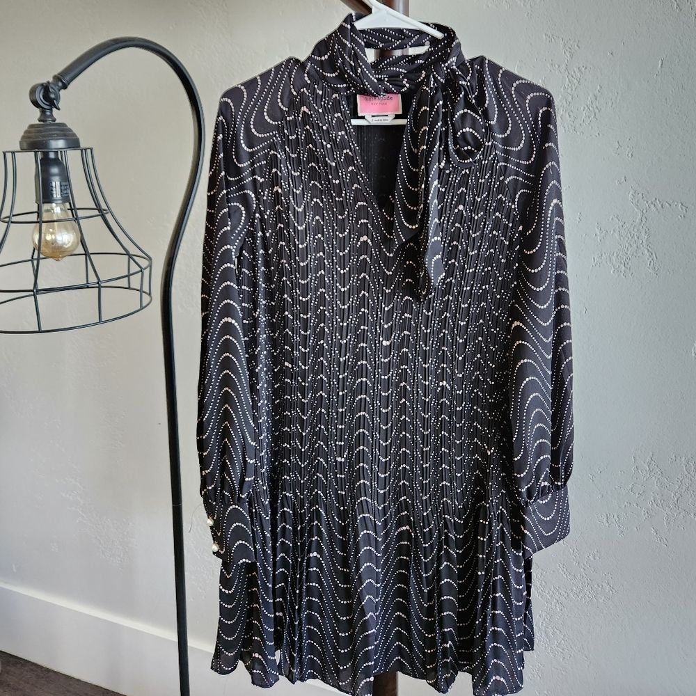 Kate Spade Dress New York Women's Black Wavy Dot Shift dress size 0